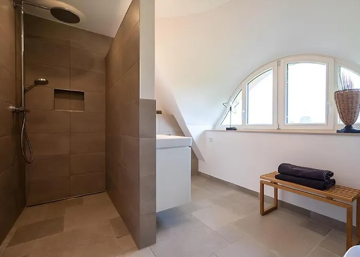 Seegras - Mit Kamin, Sauna Und Meerblick Pepelow