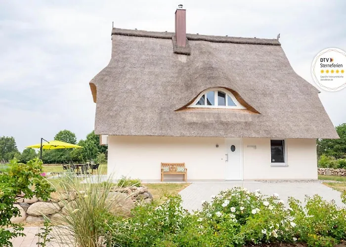 Seegras - Mit Kamin, Sauna Und Meerblick Pepelow